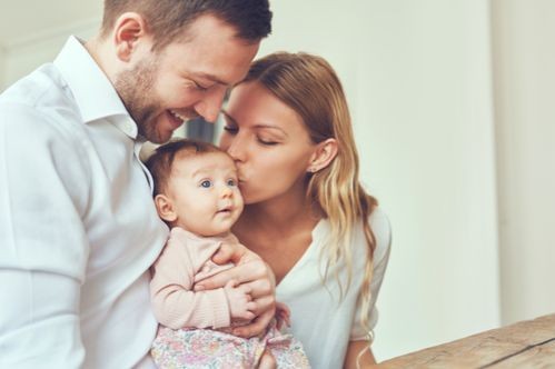 Autour de Bébé la franchise pour s'occuper des bébés